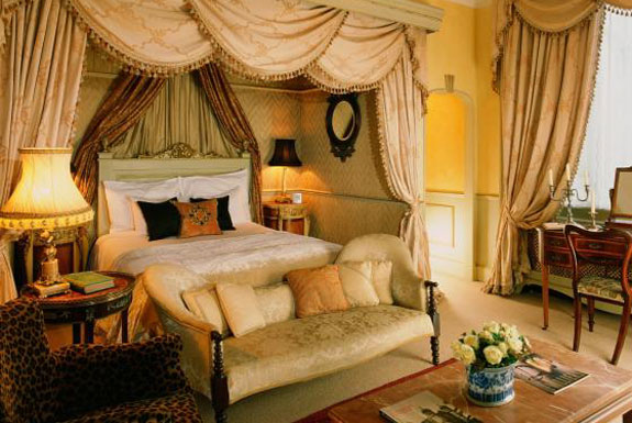 London Hotel or Opulent Victorian Novel?