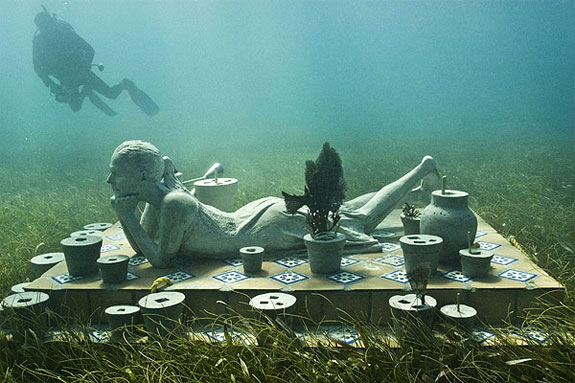 cancun underwater museum 2 The Worlds Largest Underwater Sculpture Park