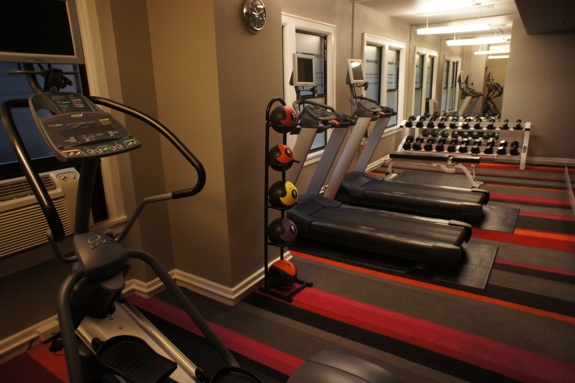 hotel max seattle gym Seattle to the Max
