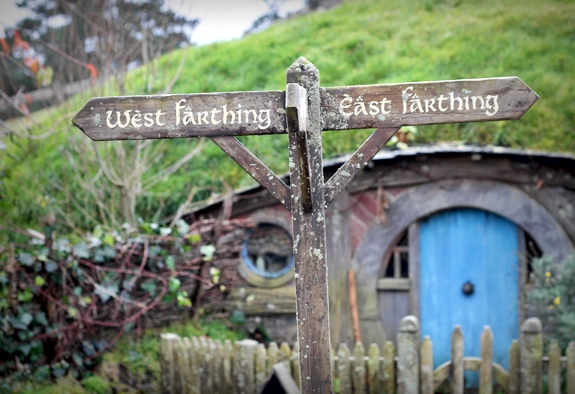 hobbit travel new zealand Sponsored Video: Hobbits Return To New Zealand