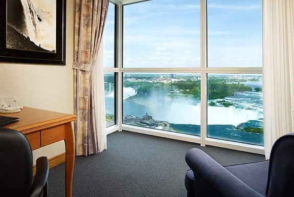 The Best View of Niagara Falls from a Hotel Room