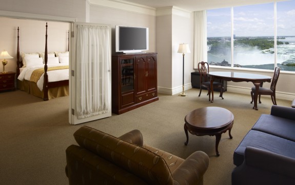marriott niagara falls best hotel view 1 575x362 The Best View of Niagara Falls from a Hotel Room 