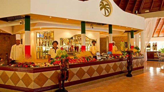 all inclusive caribbean resort deal 3 575x323 Flash Sale: $19 a Night at an All Inclusive Caribbean Resort?!